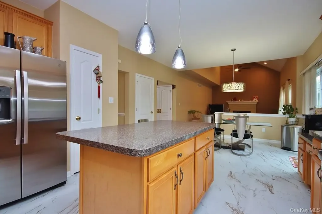 216 Roosevelt Drive Fishkill NY 12524