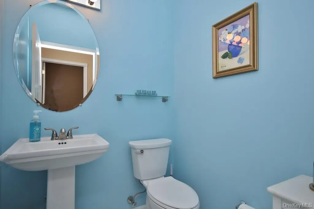 216 Roosevelt Drive Fishkill NY 12524