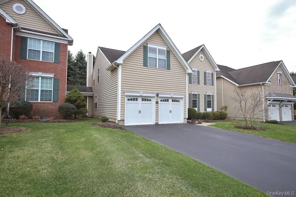 216 Roosevelt Drive Fishkill NY 12524