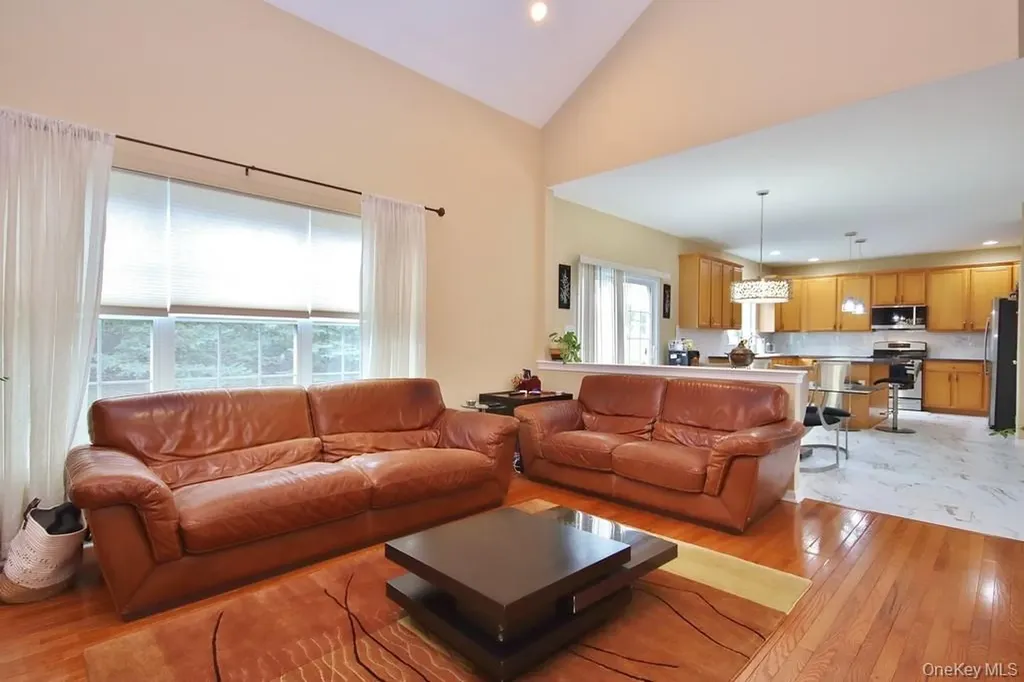 216 Roosevelt Drive Fishkill NY 12524