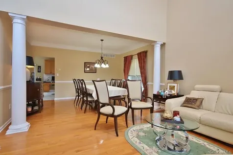 216 Roosevelt Drive Fishkill NY 12524