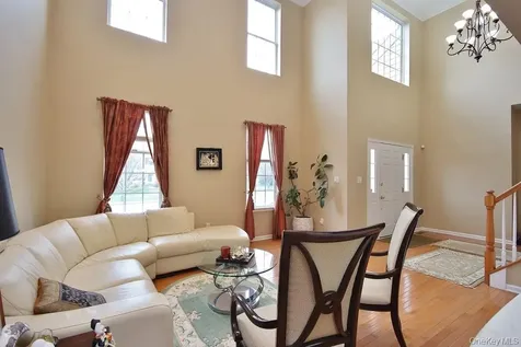 216 Roosevelt Drive Fishkill NY 12524