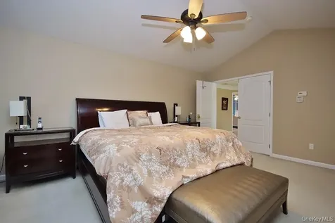 216 Roosevelt Drive Fishkill NY 12524
