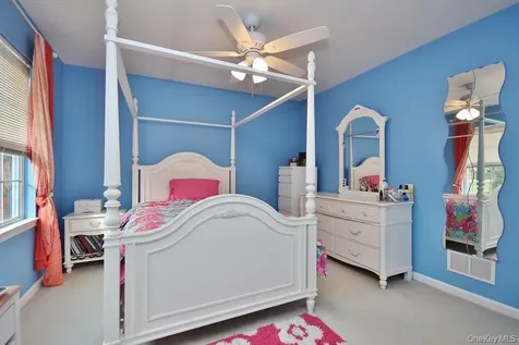 216 Roosevelt Drive Fishkill NY 12524