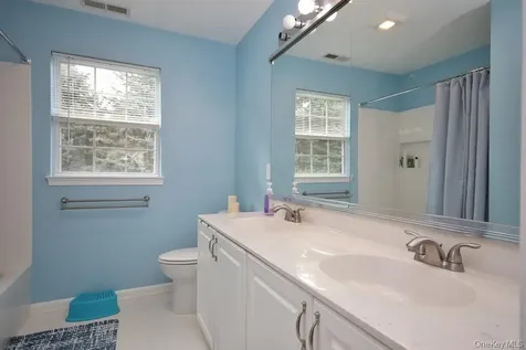 216 Roosevelt Drive Fishkill NY 12524