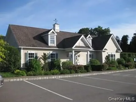 216 Roosevelt Drive Fishkill NY 12524