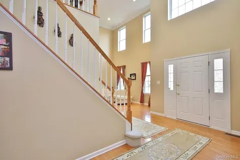 216 Roosevelt Drive Fishkill NY 12524
