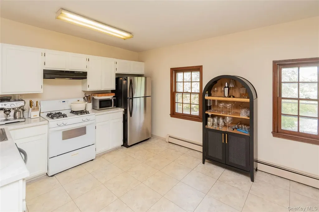 102 Ward Street Montgomery NY 12549