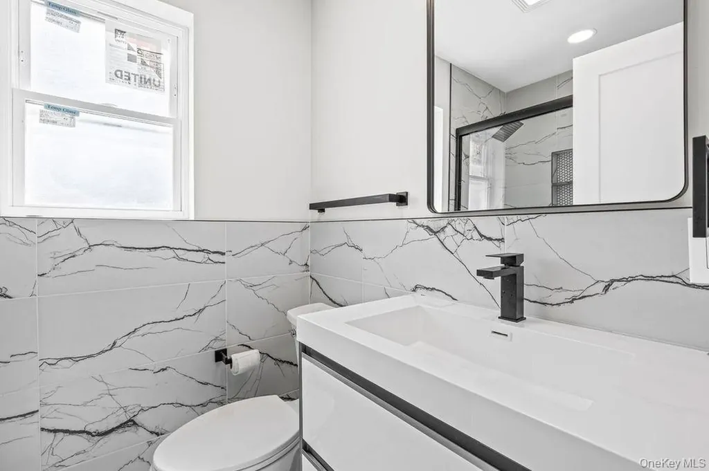 19 Rugby Road Merrick NY 11566