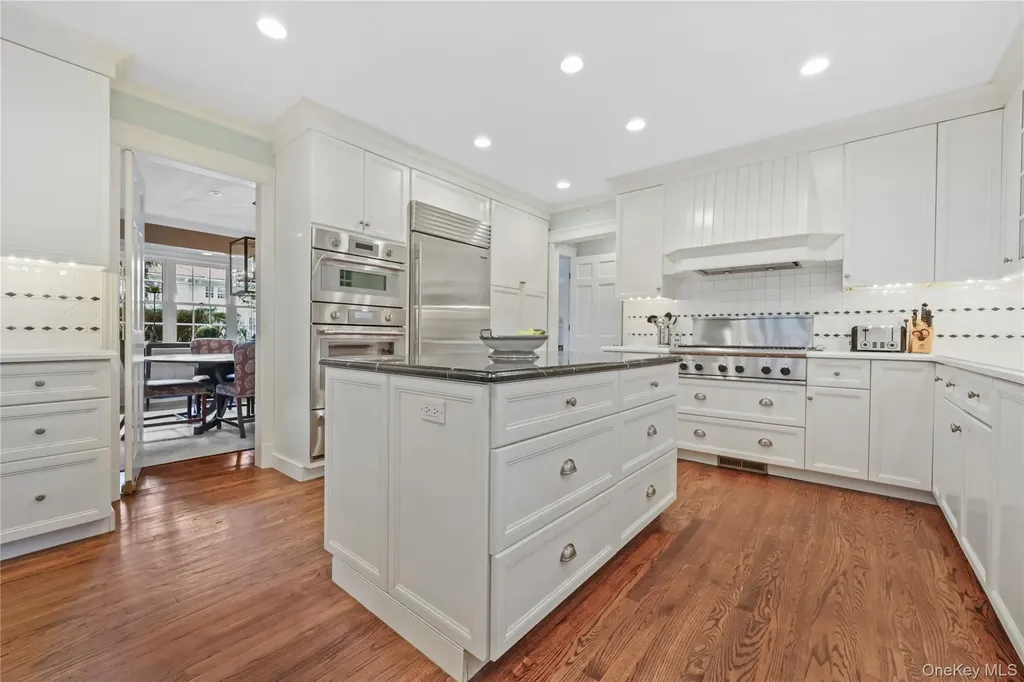 42 Sturgis Road Bronxville NY 10708