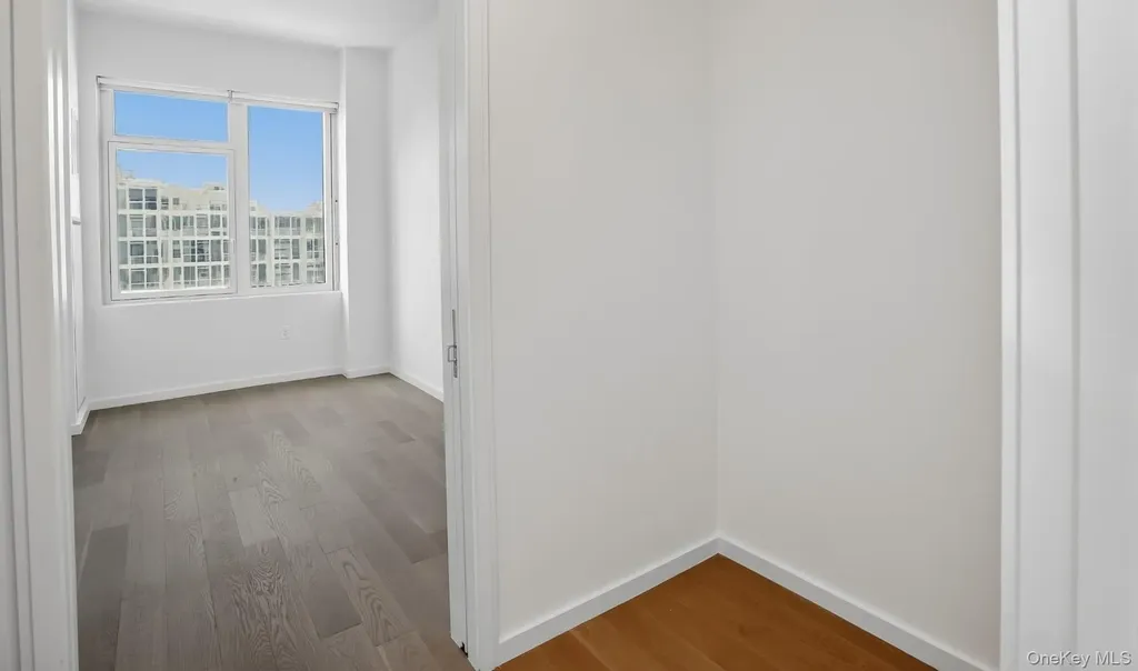 13327 39th Avenue Flushing NY 11354