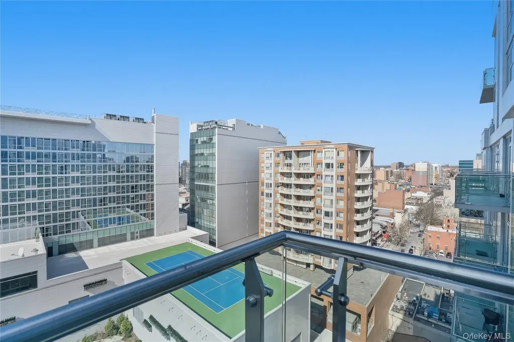 13327 39th Avenue Flushing NY 11354