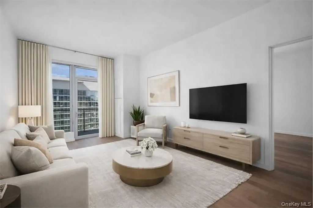 13327 39th Avenue Flushing NY 11354