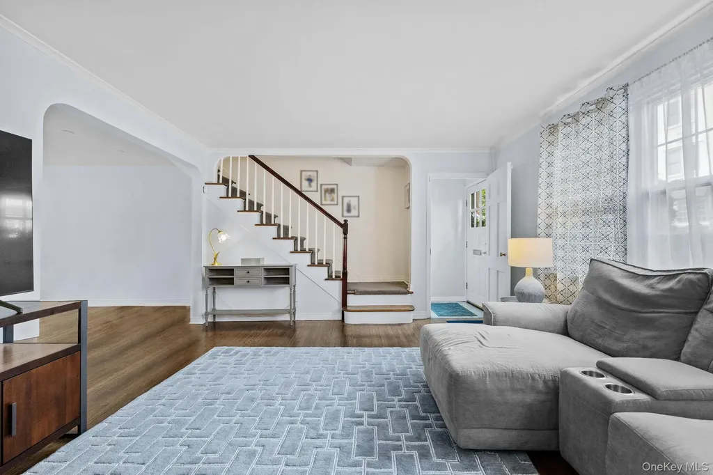 12 Lake Avenue Bronxville NY 10708