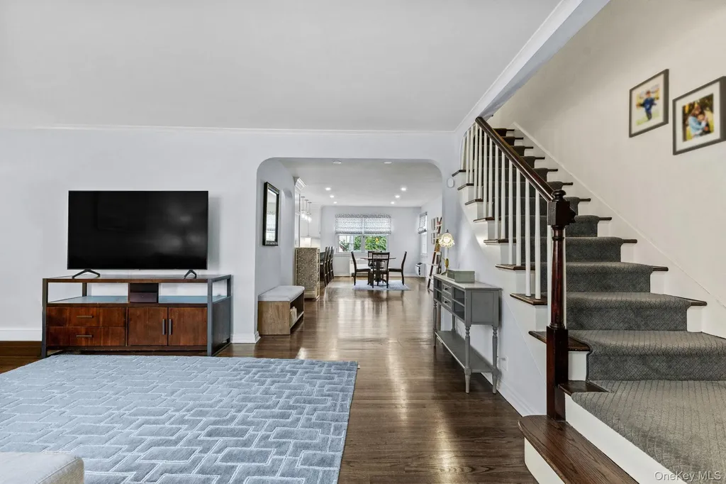 12 Lake Avenue Bronxville NY 10708