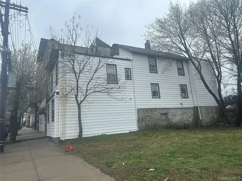 21 Drake Avenue New Rochelle NY 10805