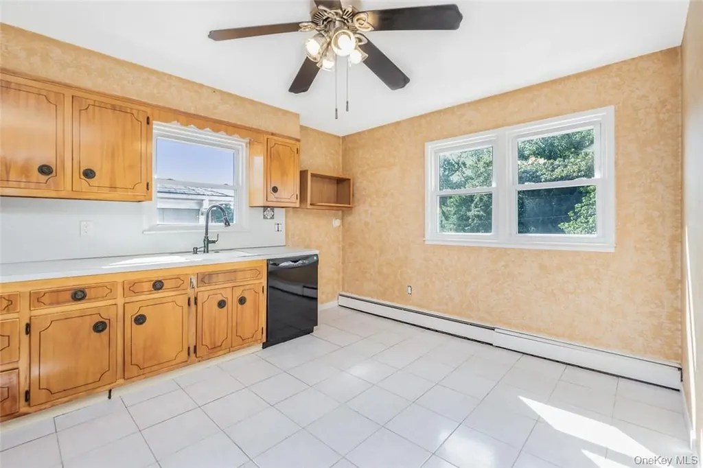 433 Palmer Road Yonkers NY 10701