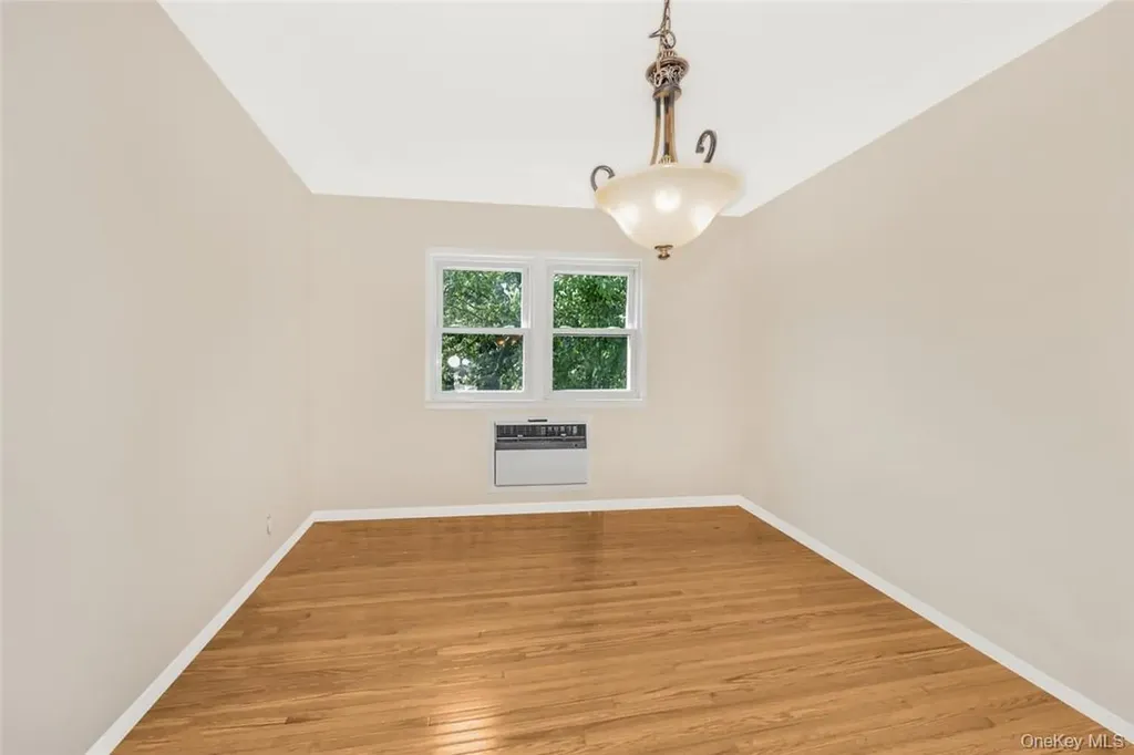 433 Palmer Road Yonkers NY 10701