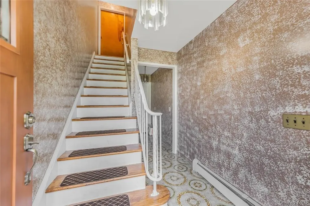 433 Palmer Road Yonkers NY 10701