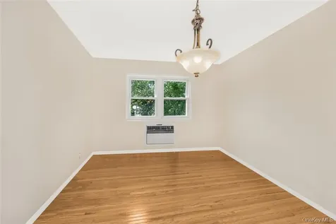 433 Palmer Road Yonkers NY 10701