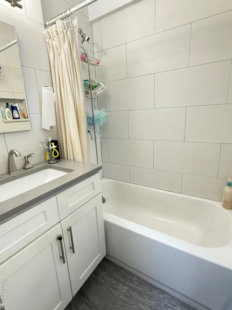 6740 Yellowstone Boulevard Forest Hills NY 11375