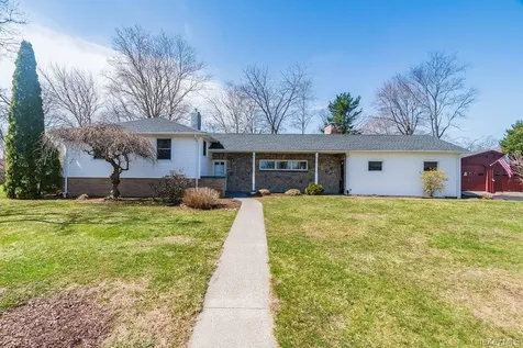 12 Crest Road Danbury CT 06811