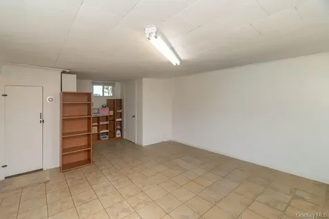 12 Crest Road Danbury CT 06811