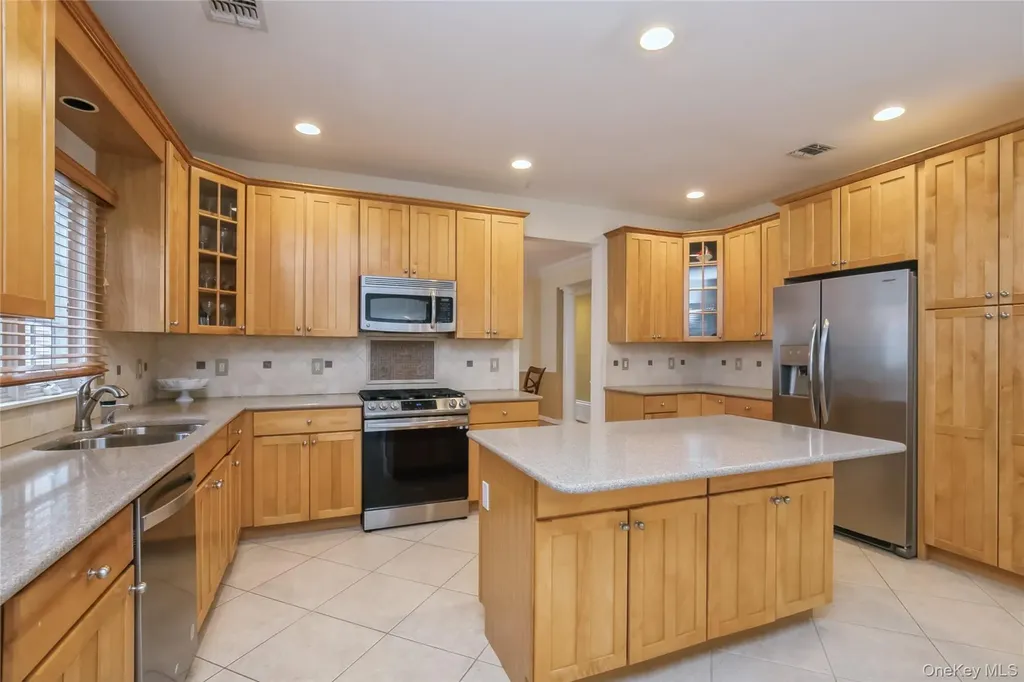 30 Redan Drive Smithtown NY 11787