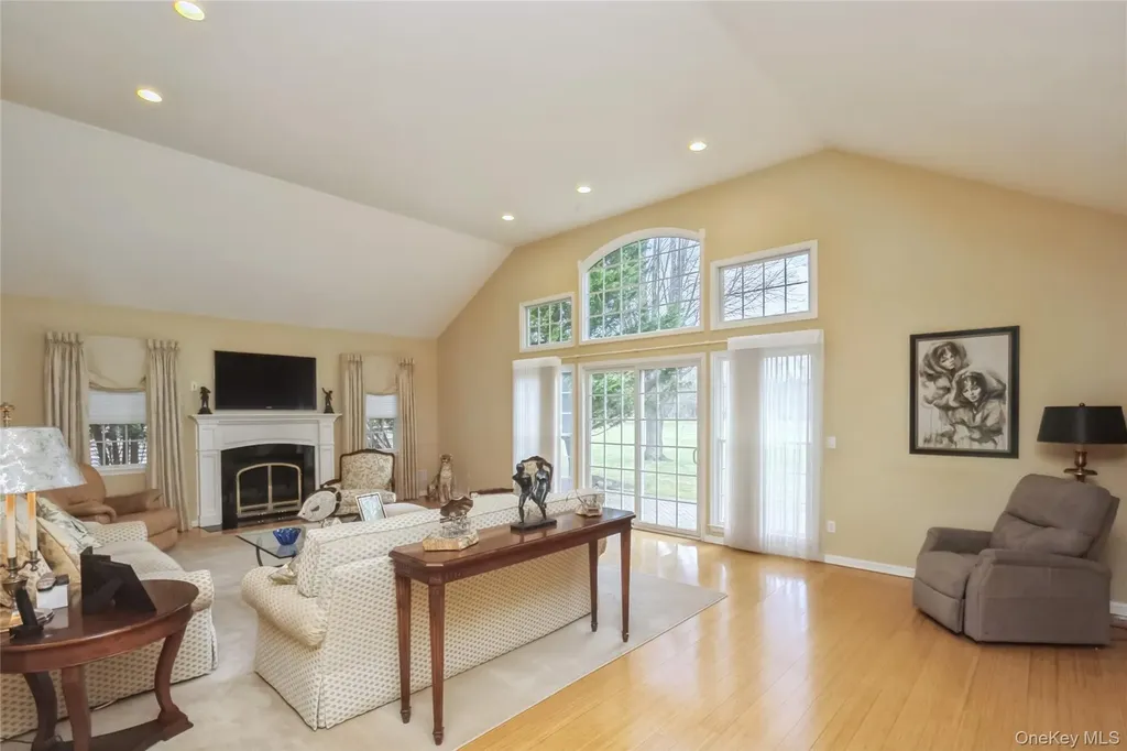 30 Redan Drive Smithtown NY 11787