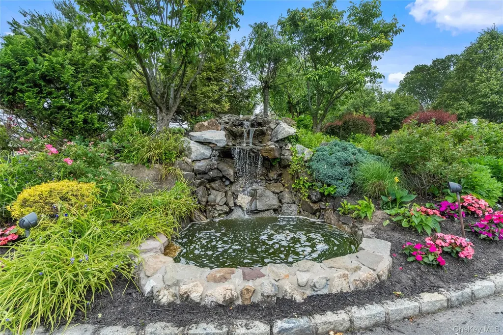30 Redan Drive Smithtown NY 11787