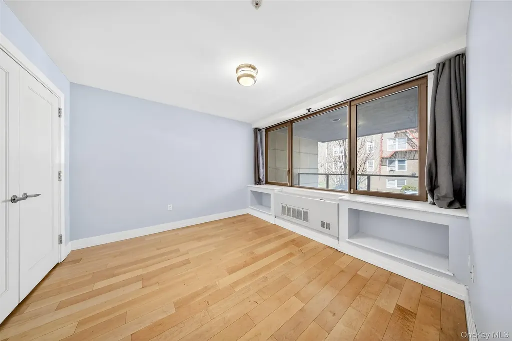 6405 Yellowstone Boulevard Forest Hills NY 11375