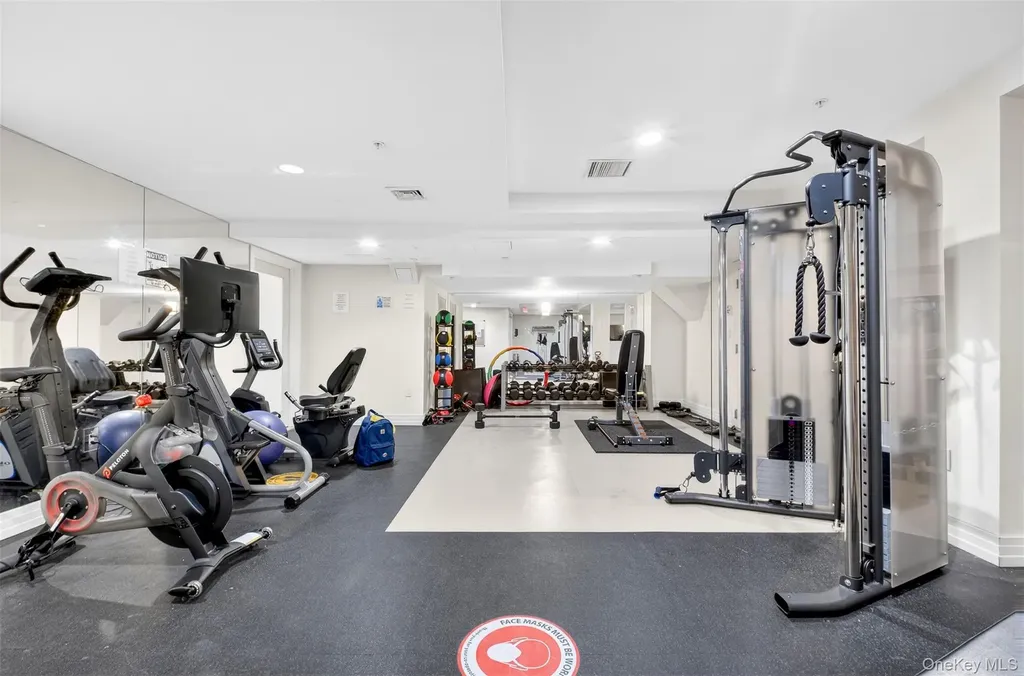 6405 Yellowstone Boulevard Forest Hills NY 11375