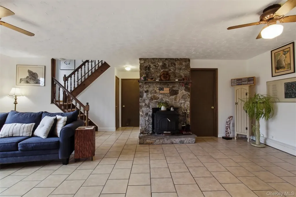 31 Colonel Enoch Drive Carmel NY 10512