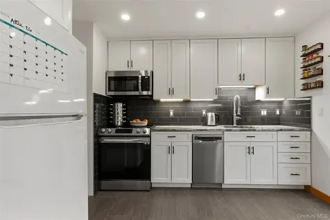 31 Colonel Enoch Drive Carmel NY 10512