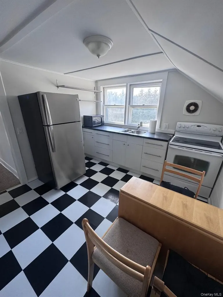 323 Mill Road Westhampton Beach NY 11978