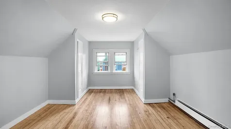 320 E 235th Street Bronx NY 10470