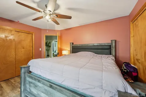 525 Bloomingburg Road Middletown NY 10940