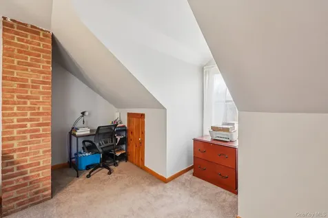 525 Bloomingburg Road Middletown NY 10940