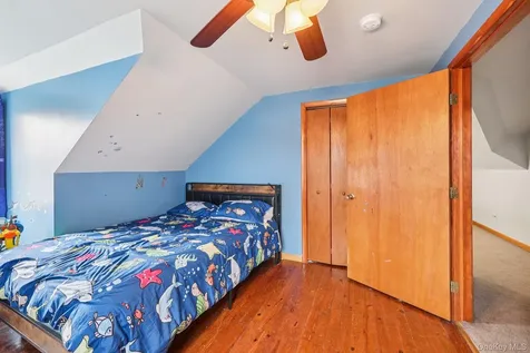 525 Bloomingburg Road Middletown NY 10940