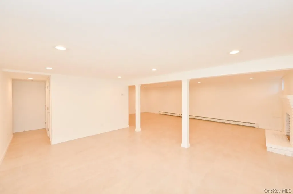 2 Augur Road Airmont NY 10901