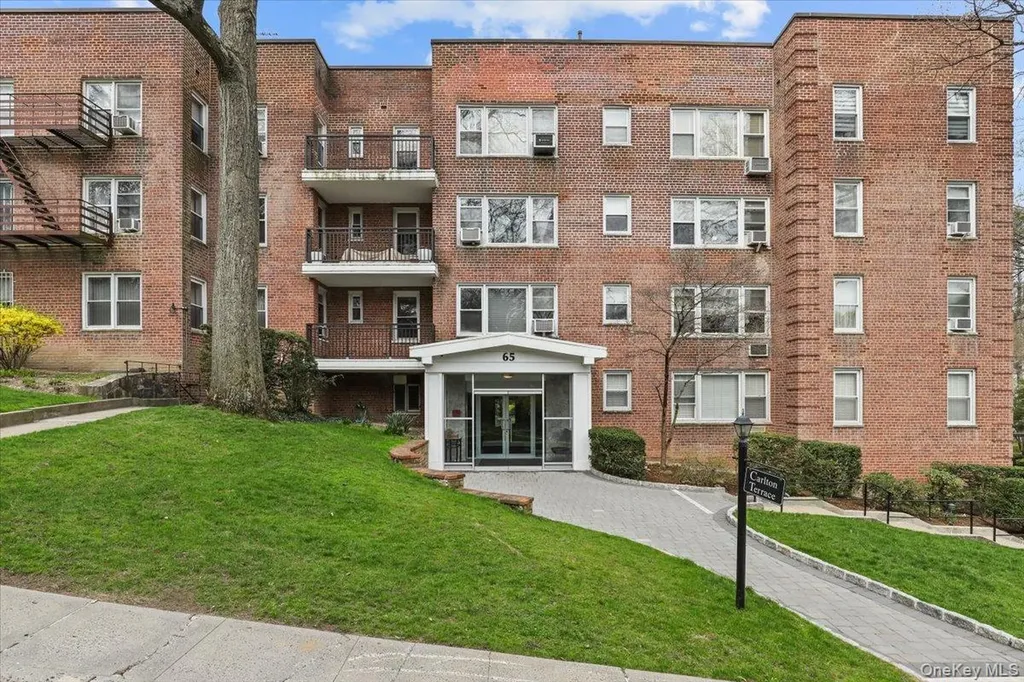 65 Durham Road Bronxville NY 10708
