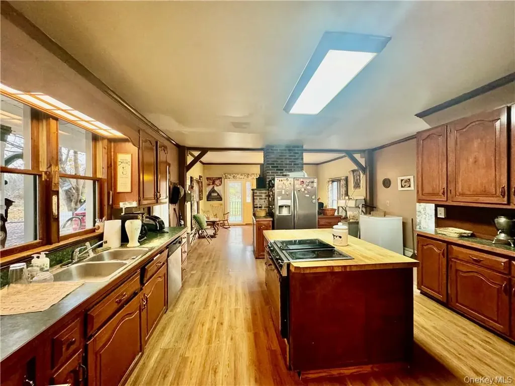 255 Howells Road Middletown NY 10940