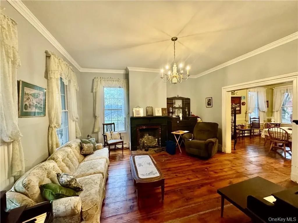 255 Howells Road Middletown NY 10940