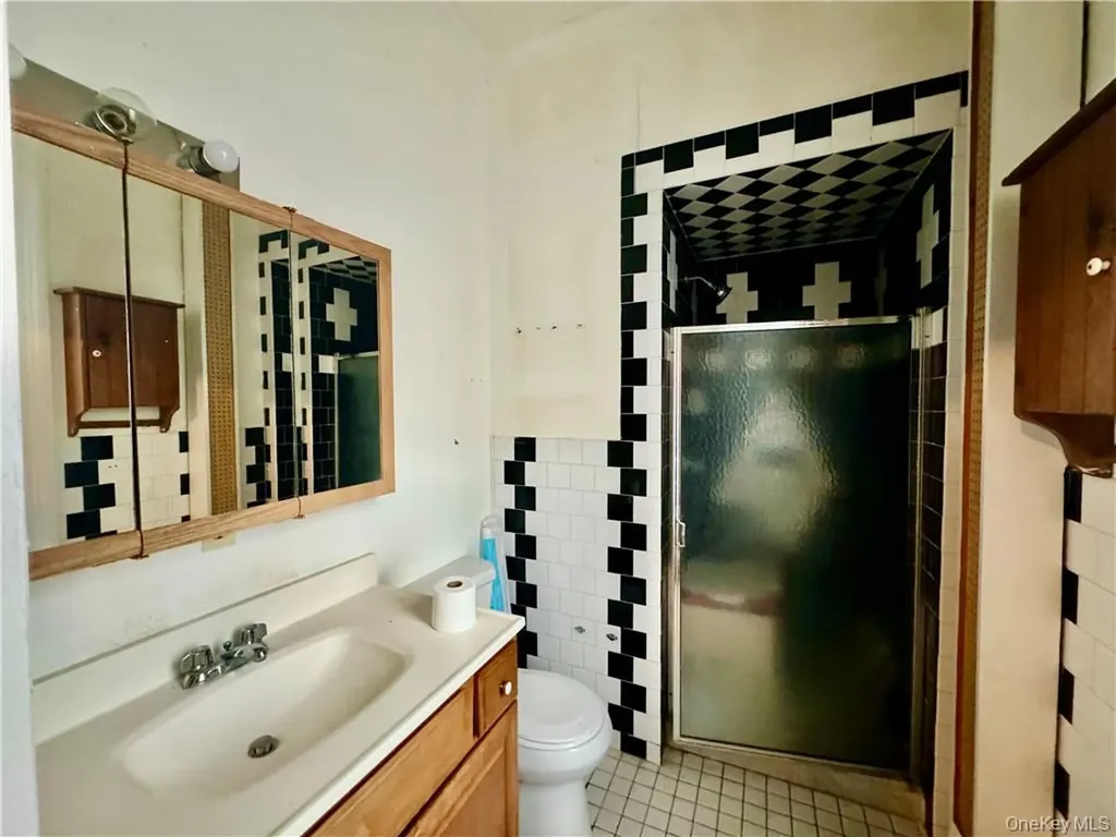 255 Howells Road Middletown NY 10940