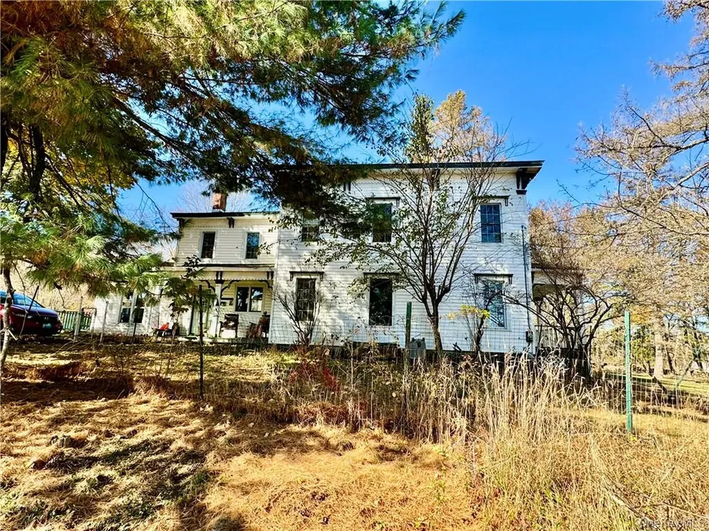 255 Howells Road Middletown NY 10940