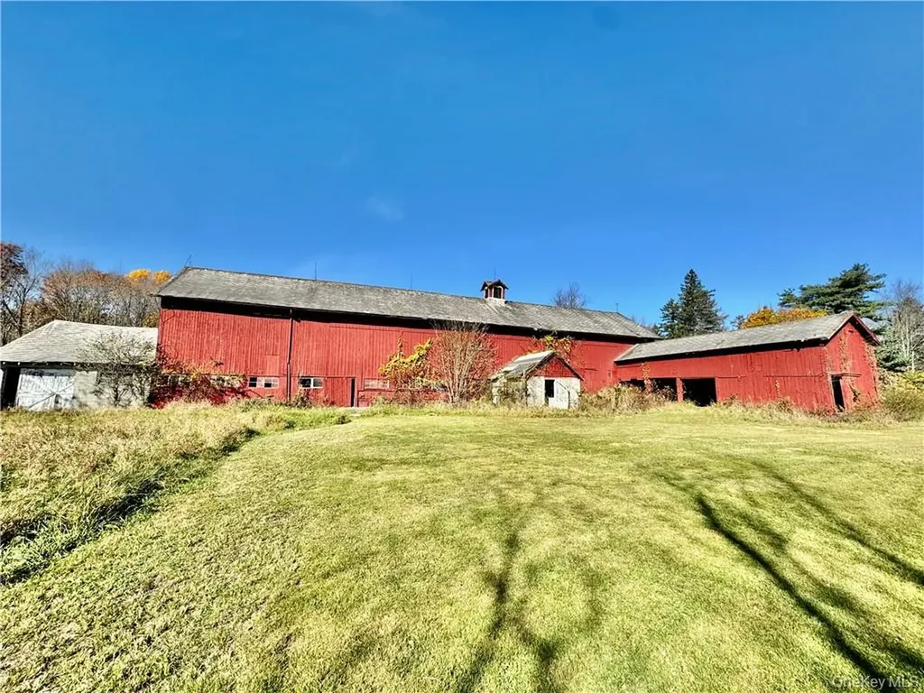 255 Howells Road Middletown NY 10940