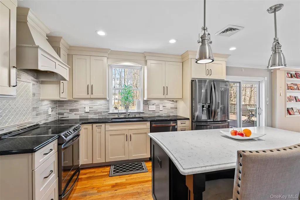 281 Lake Shore Drive Pine Bush NY 12566