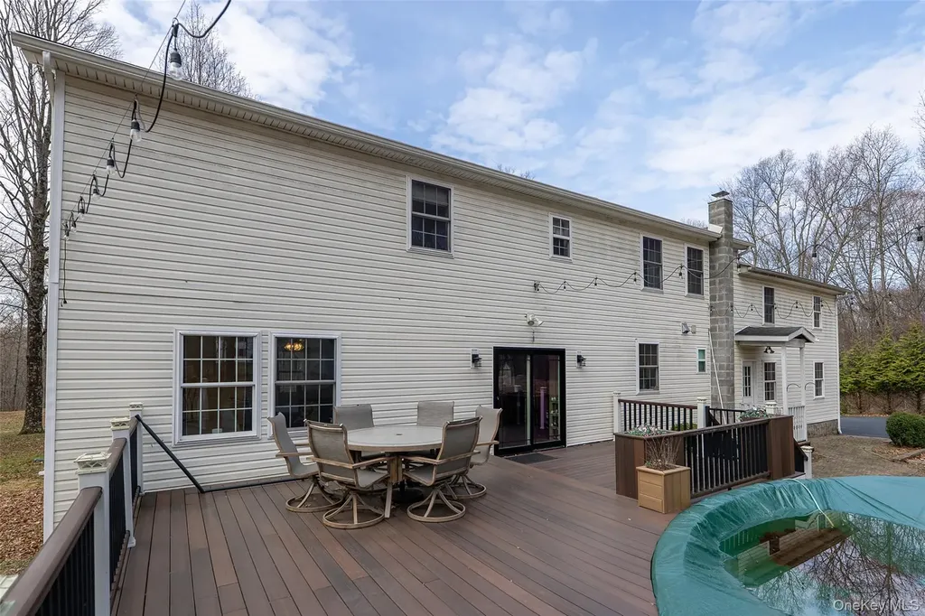 281 Lake Shore Drive Pine Bush NY 12566