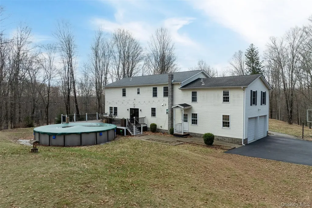 281 Lake Shore Drive Pine Bush NY 12566