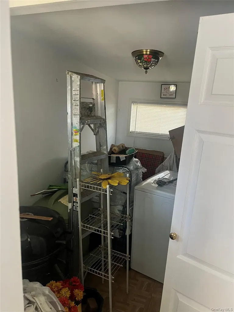 11 22nd Wading River NY 11972